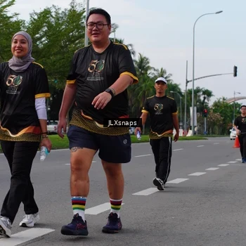 Runner Photo 7140565
