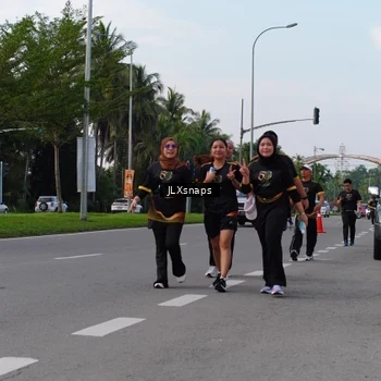Runner Photo 7140629