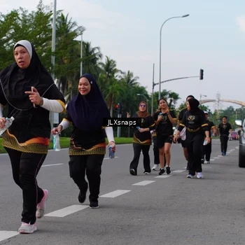 Runner Photo 7140651