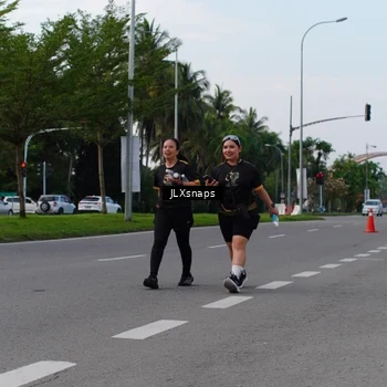 Runner Photo 7140660