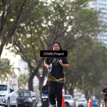 Runner Photo 7140700