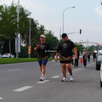 Runner Photo 7140722