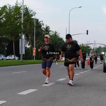 Runner Photo 7140724