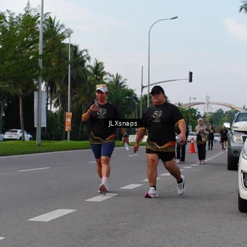 Runner Photo 7140729