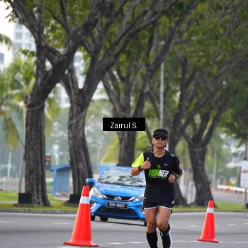 Runner Photo 7140773
