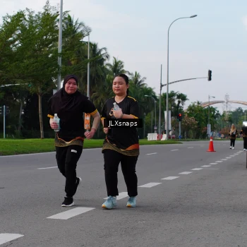 Runner Photo 7140786