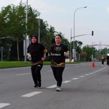 Runner Photo 7140789