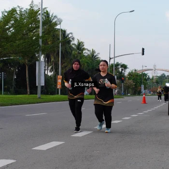 Runner Photo 7140794