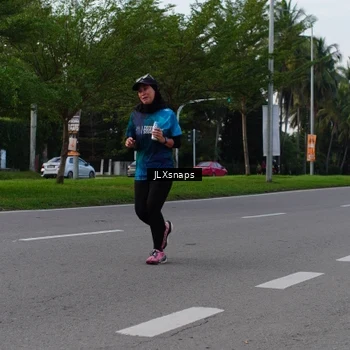Runner Photo 7140800