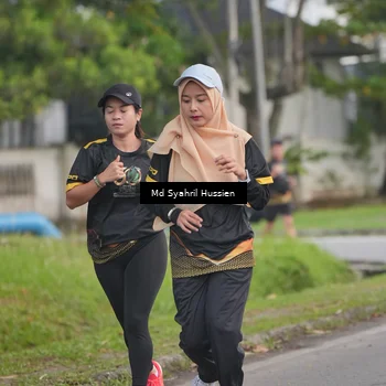 Runner Photo 7140980
