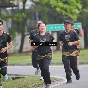 Runner Photo 7141130