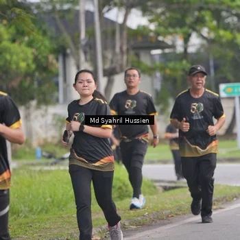 Runner Photo 7141134