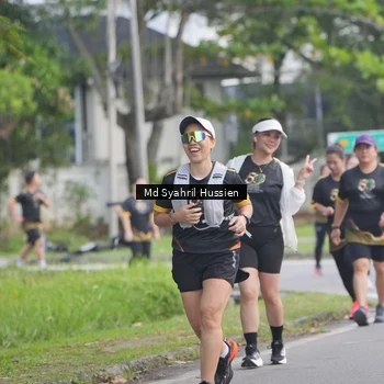 Runner Photo 7141376