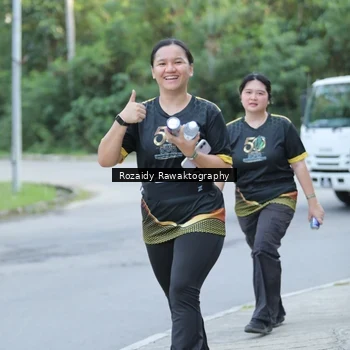 Runner Photo 7141475