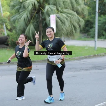 Runner Photo 7141480
