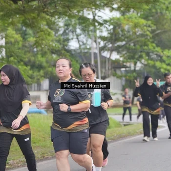 Runner Photo 7141529