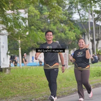 Runner Photo 7141551