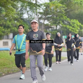 Runner Photo 7141585