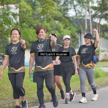Runner Photo 7141752