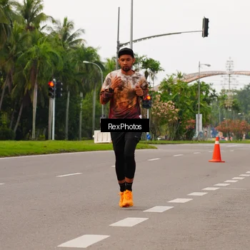 Runner Photo 7141850