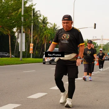 Runner Photo 7141852