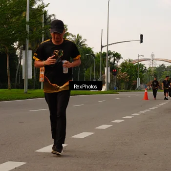Runner Photo 7141895