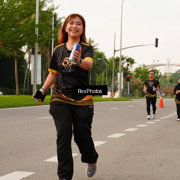 Runner Photo 7141935