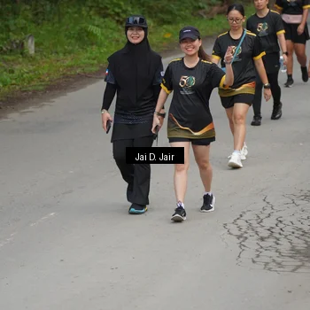 Runner Photo 7142002