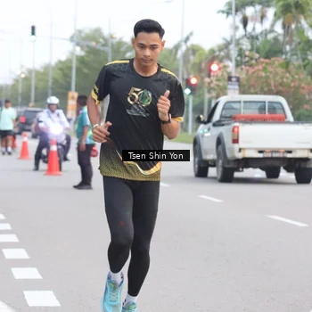 Runner Photo 7142027