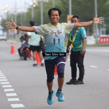 Runner Photo 7142034