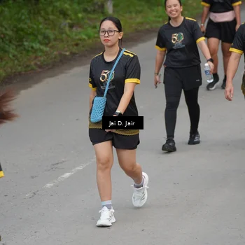 Runner Photo 7142060
