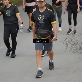 Runner Photo 7142100