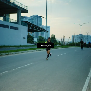 Runner Photo 7142188