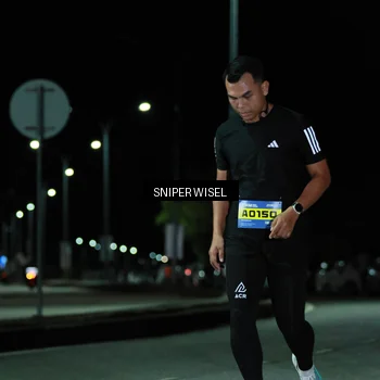 Runner Photo 7142288