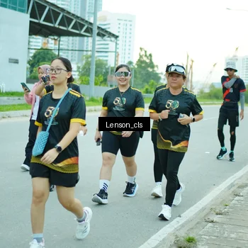 Runner Photo 7142295