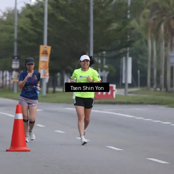 Runner Photo 7142381