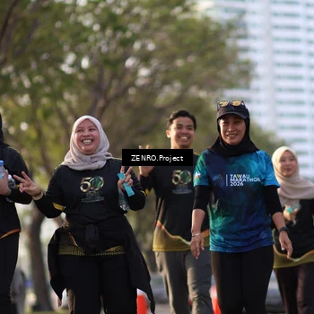 Runner Photo 7142398