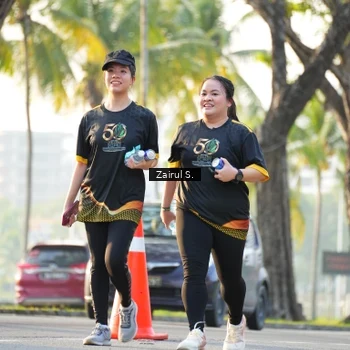 Runner Photo 7142447