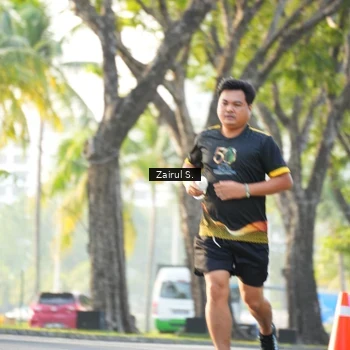 Runner Photo 7142448