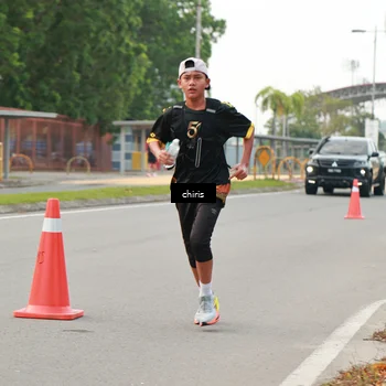 Runner Photo 7142449