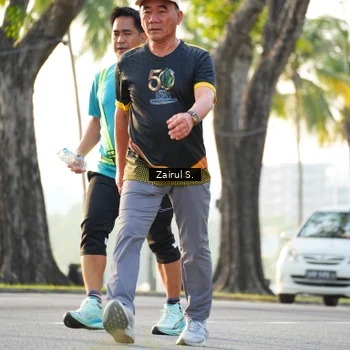 Runner Photo 7142456
