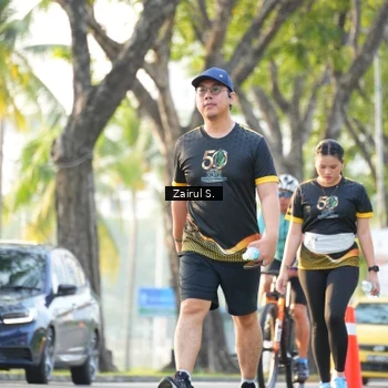 Runner Photo 7142475