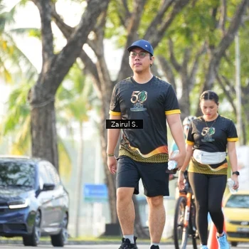 Runner Photo 7142481