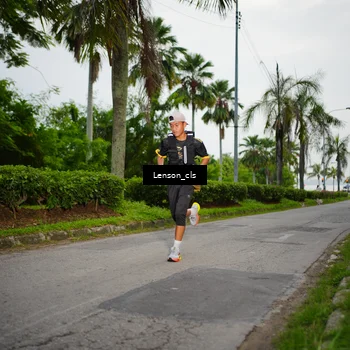 Runner Photo 7142493