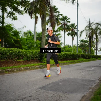 Runner Photo 7142499