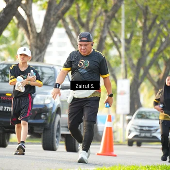 Runner Photo 7142600