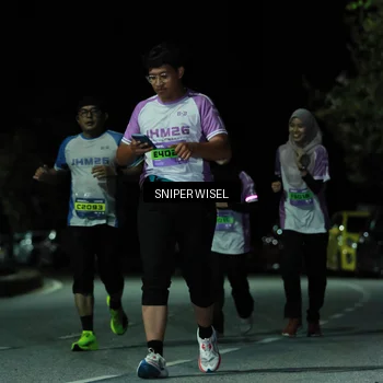 Runner Photo 7142624