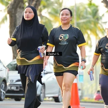 Runner Photo 7142635