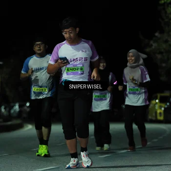Runner Photo 7142649