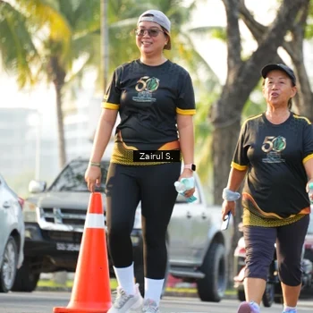 Runner Photo 7142652